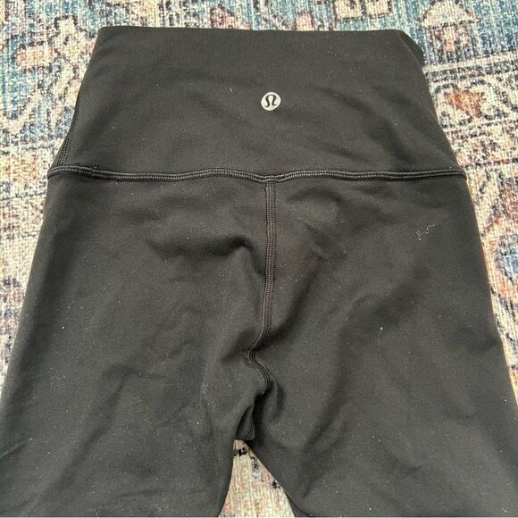 Lululemon Wunder Under Hi-Rise 7/8 Tight Full-On Luon 25"
Black Size 2 - Picture 8 of 10